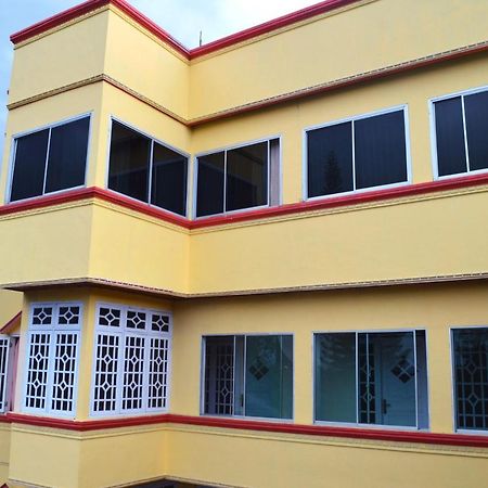 Hotel Yuriko Bukittinggi Exterior photo